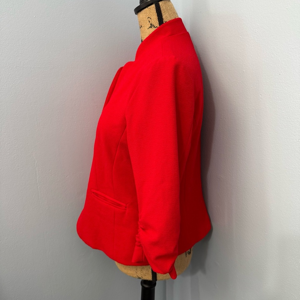 Studio JPR Red Textured Blazer - Picture 4 of 11